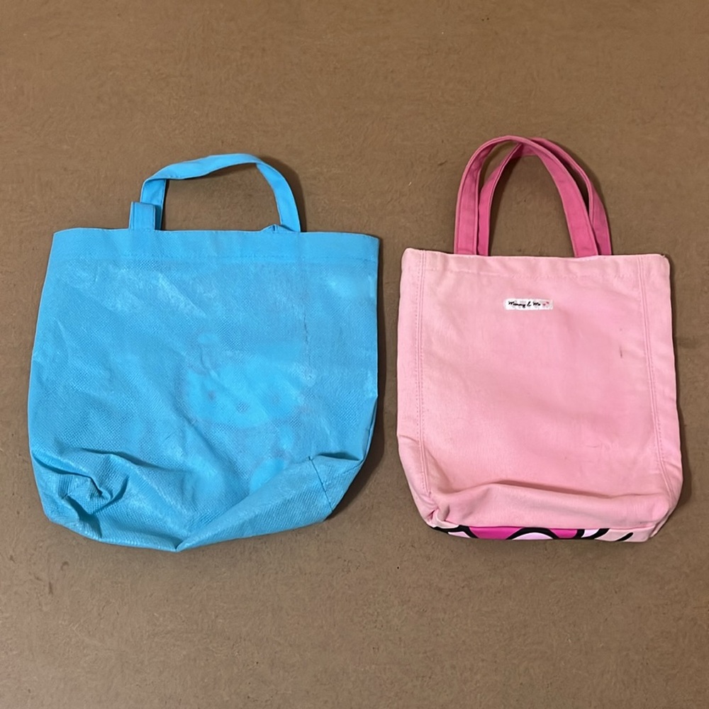 Hello Kitty Totes ⬇️ - Picture 5 of 7